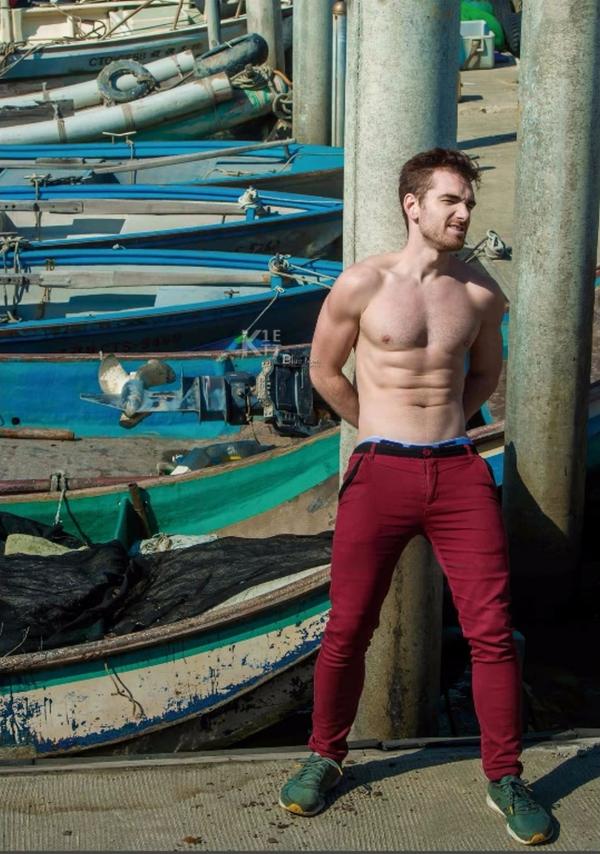 Whoseman-5-補教型男外師-Maxime